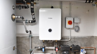 Die Elektro-Direktheizung als Backupsystem in der Heizzentrale. Die Elektro-Direktheizung als Backupsystem in der Heizzentrale.