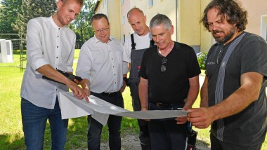 Team-Besprechung vor Ort Team-Besprechung vor Ort