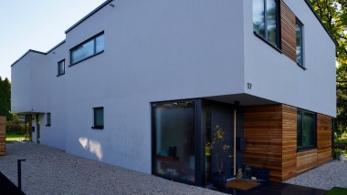 Das fertige Doppelhaus der Familie Müller-Wiefel in Hamburg.