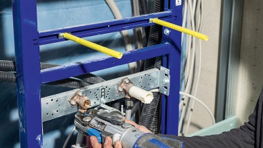 Geberit FlowFit auch bei begrenztem Platzangebot gut zu erreichen.
