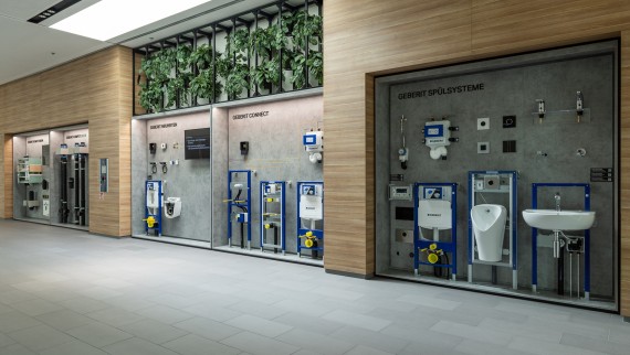 Ausstellungsbereich mit Schwerpunkt Geberit Systemtechnik im GIZ Langenfeld Ausstellungsbereich mit Schwerpunkt Geberit Systemtechnik im GIZ Langenfeld