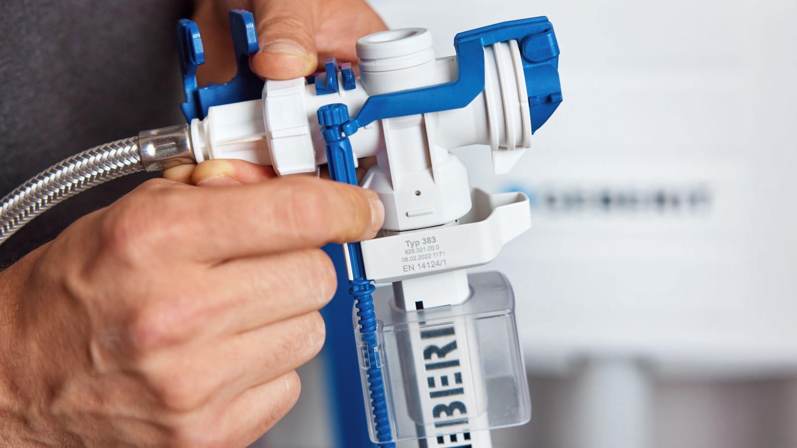 Geberit Typ 383 Füllventil: über Spindel einstellbar