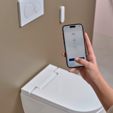 Geberit AquaClean mit der Geberit Home App