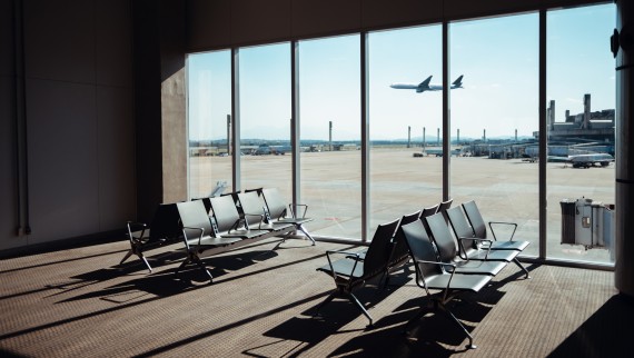 Einsatz von Geberit Connect in gewerblichen Projekten (© 2024 skyNext/Shutterstock)