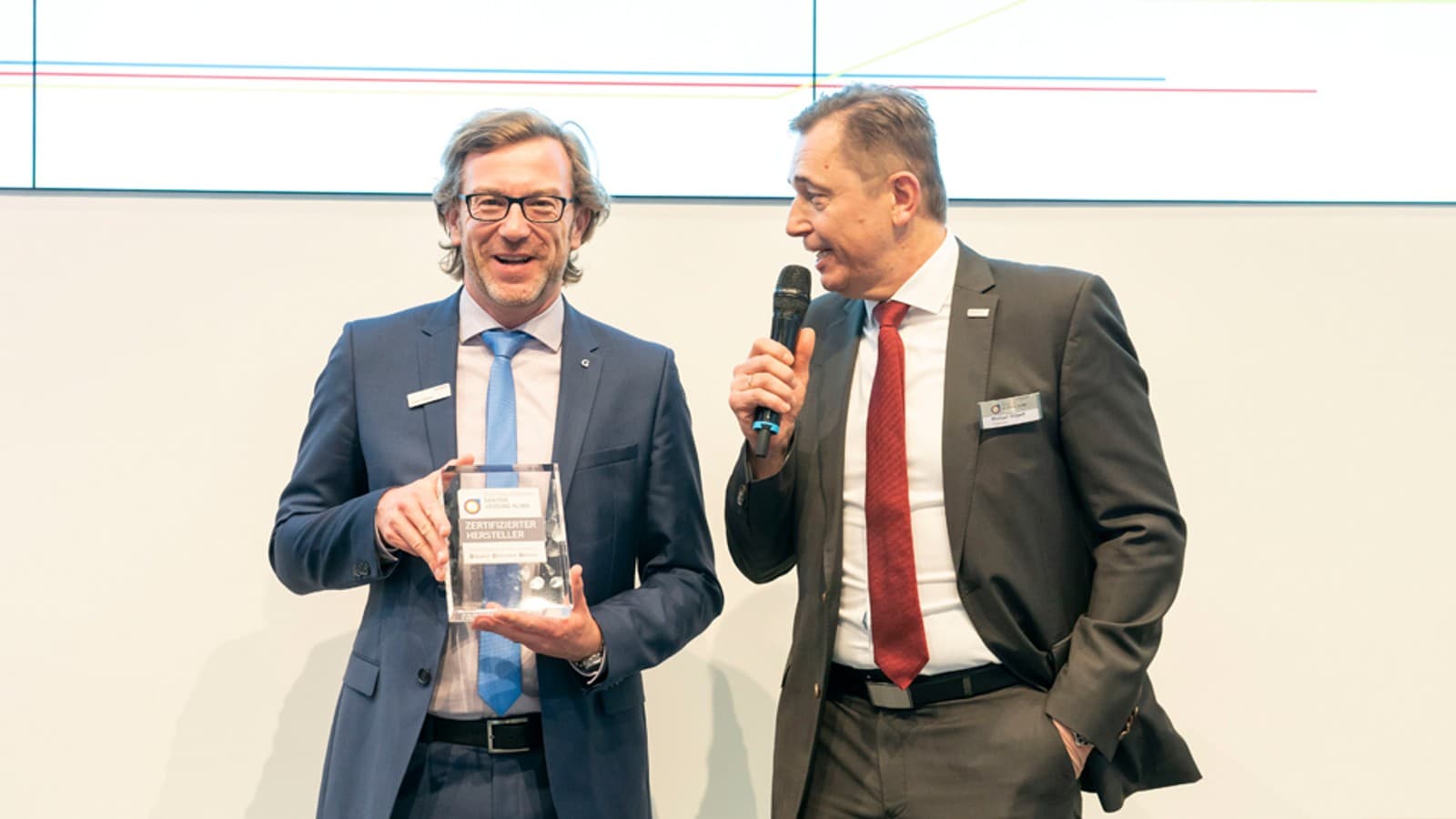 Auszeichnung für hohe Qualität und umfangreiche Serviceleistungen Auszeichnung für hohe Qualität und umfangreiche Serviceleistungen