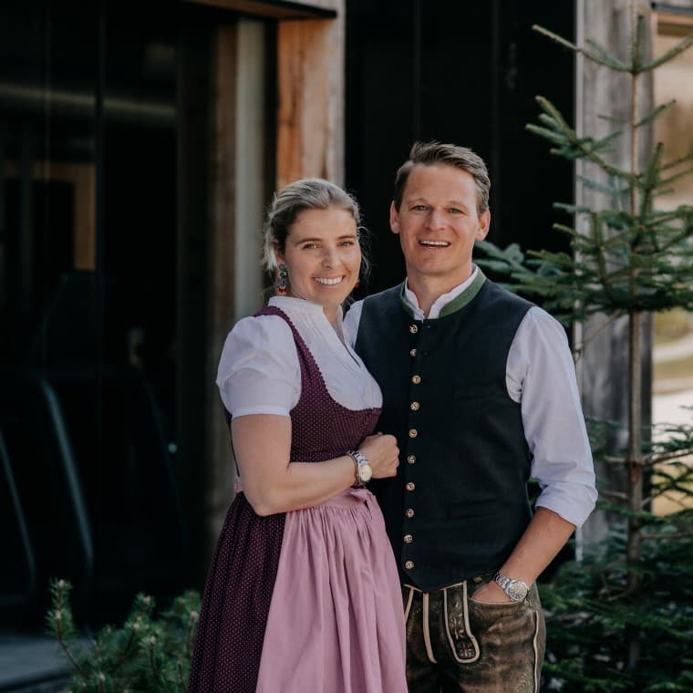 Christina und Christoph Schmuck (© Naturhotel Forsthofgut Leogang) Christina und Christoph Schmuck (© Naturhotel Forsthofgut Leogang)