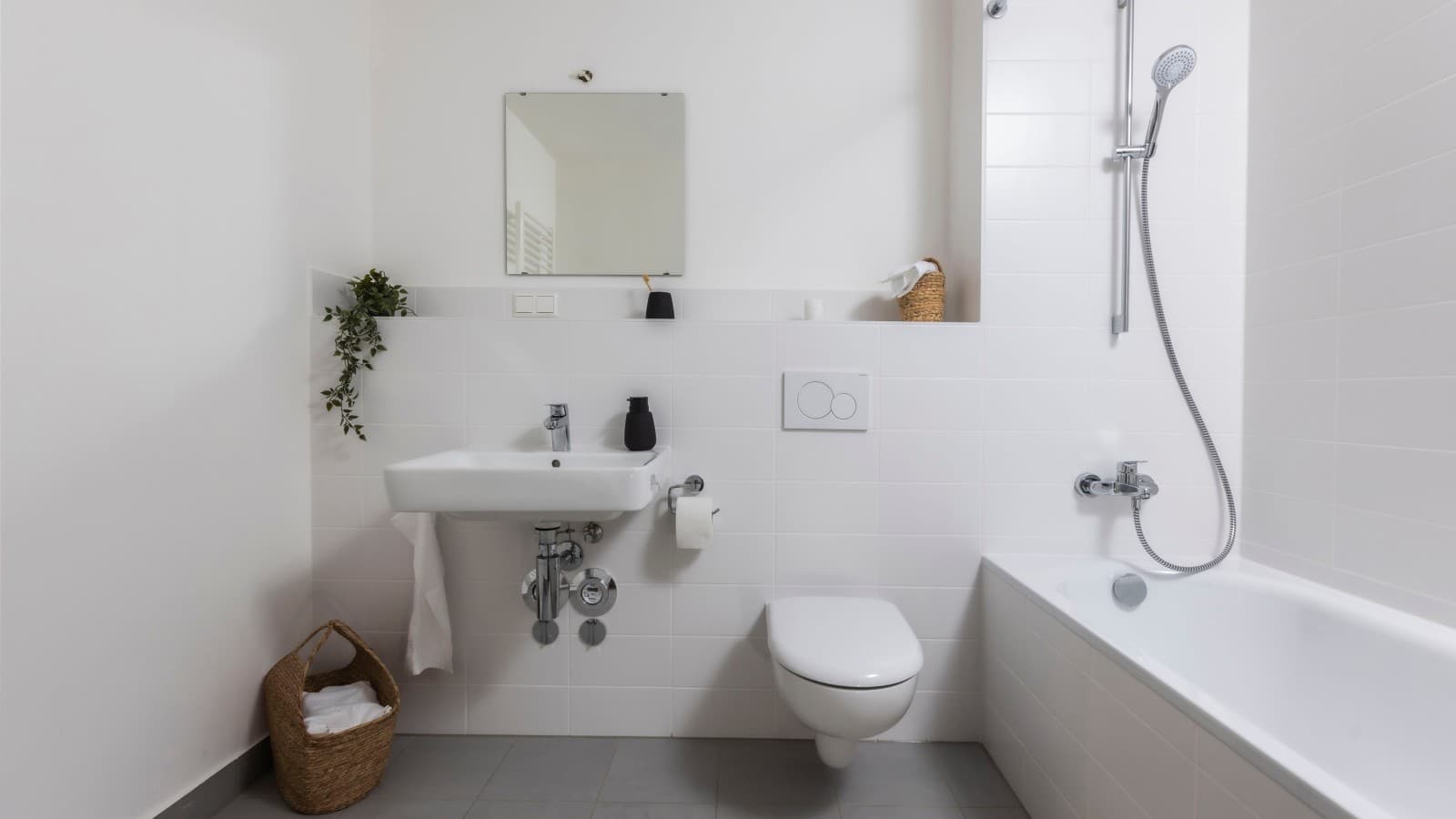 Neue Bäder mit der Geberit Renova Serie Neue Bäder mit der Geberit Renova Serie