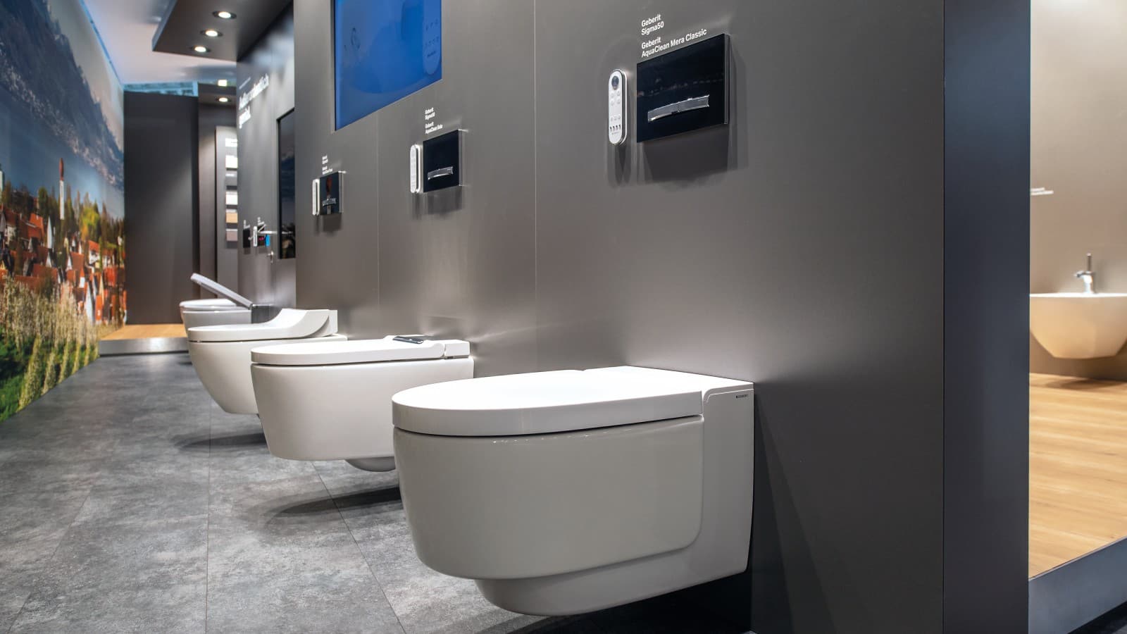 Geberit AquaClean Dusch-WCs in der Ausstellung im GIZ Pfullendorf Geberit AquaClean Dusch-WCs in der Ausstellung im GIZ Pfullendorf