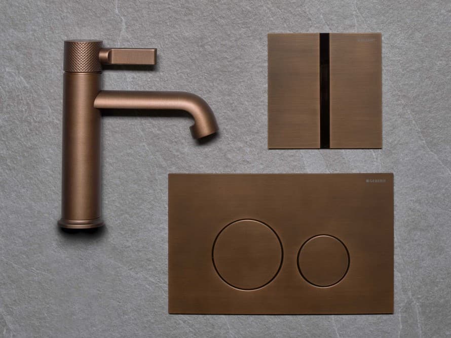 Geberit Sigma40 Betätigungsplatte und Urinalplatte Typ 40 mit harmonisch abgestimmtem Finish im Metallton gebürstetes Kupfer